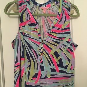 Lilly Pulitzer Essie top
